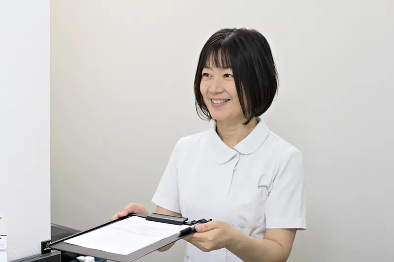受付・問診表を記入のイメージ
