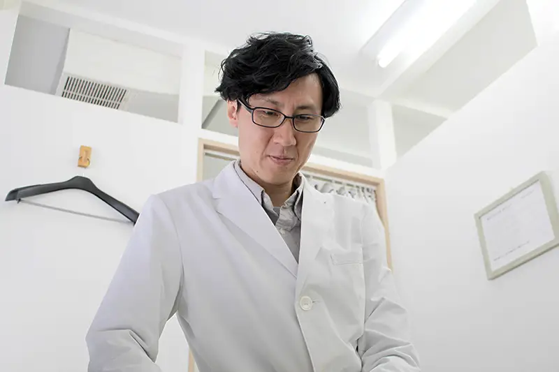 院長・鍼灸師・魚住健